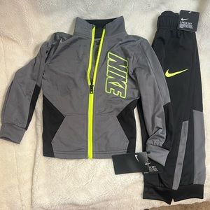 NWT Nike matching set